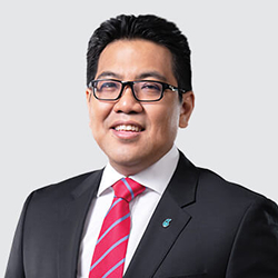 YM Tan Sri Tengku<br />
Muhammad Taufik <br />
Tengku Kamadjaja Aziz